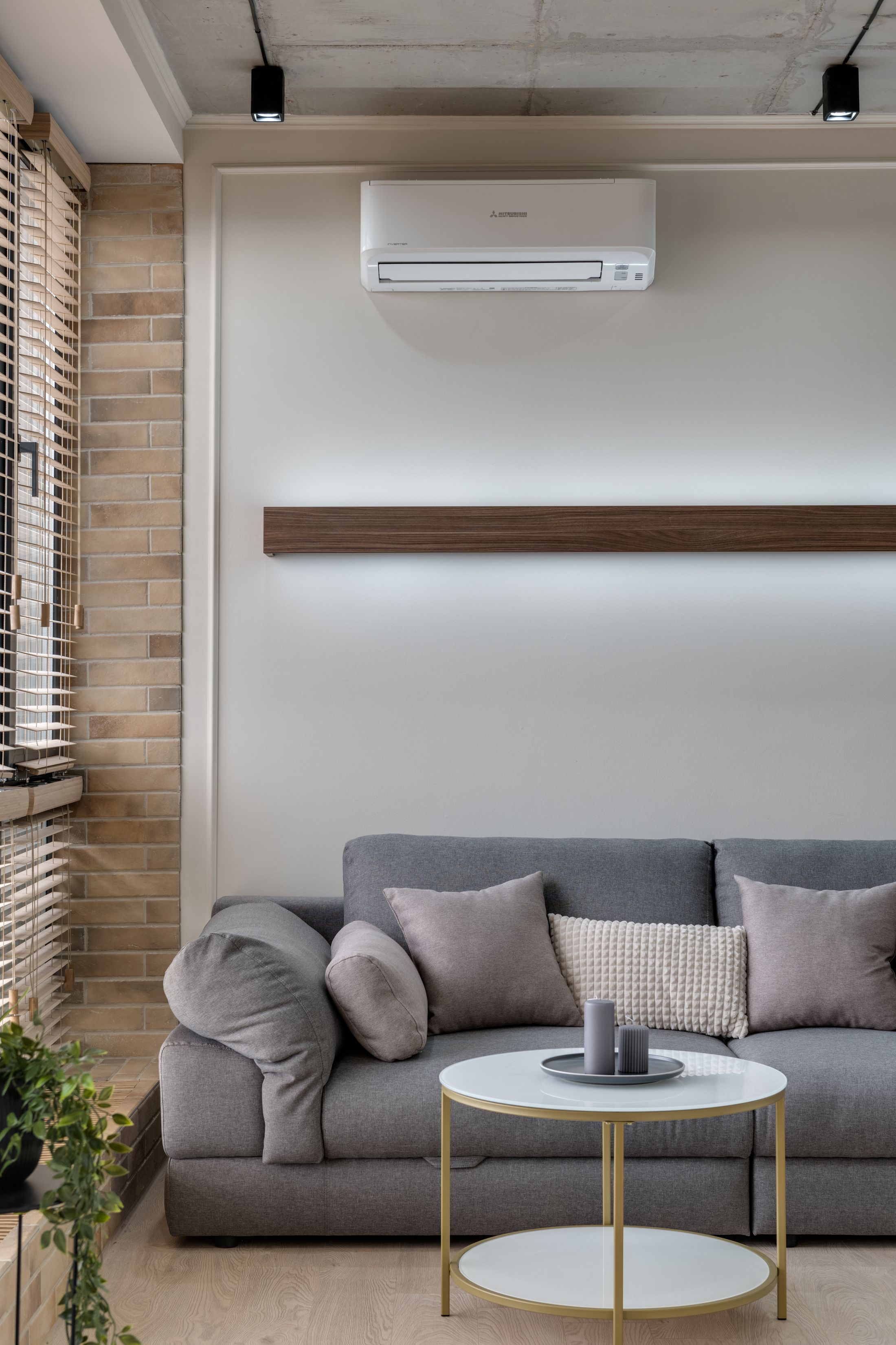 Elegant living room for air conditioning fitting